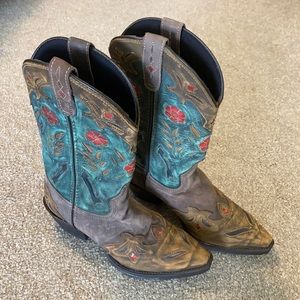 Laredo Sz 8 Western Cowgirl Boots-worn once!